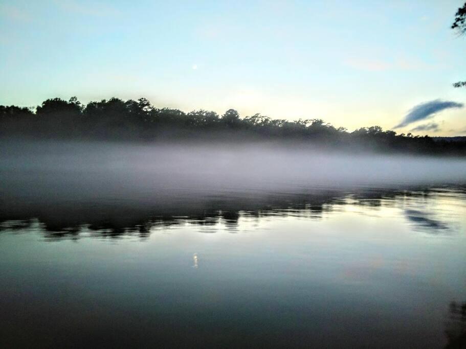 Perfect Lake Retreat ホット・スプリングス エクステリア 写真